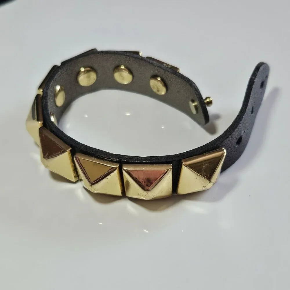 Brown Leather Chunky Gold Tone Spiked Bracelet Adjustable 6.5-8
